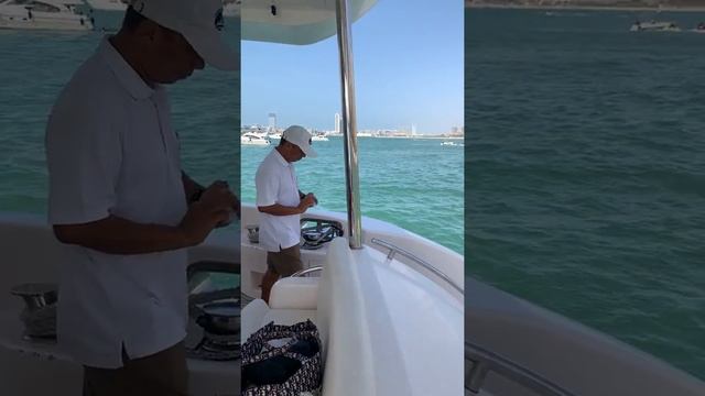 YardVibe Boat Ride | Boat Ride Party | Jamaican Authentic Recipes | Dubai Boat Party 2022 смотреть онлайн