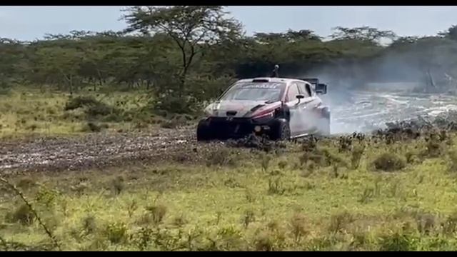 Thierry Neuville Stuck in Mud | WRC Safari Rally Kenya 2022 смотреть онлайн