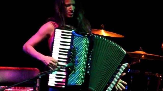 Brave Combo at The Kessler Theater in Dallas, Texas смотреть онлайн