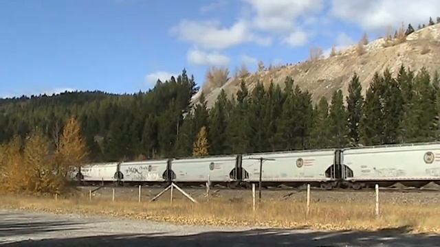 CP Train Spotting: CP 8906 & CEFX 1054 Leads CP 469 West At Coleman AB 1/4 10/17/12 смотреть онлайн