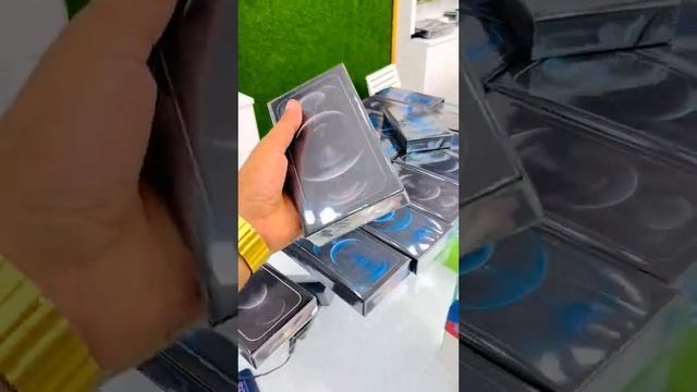 Big offer everyone iPhone 12 Pro max 512 GP Salman mobile bur Dubai Dubai 🇦🇪 UAE смотреть онлайн