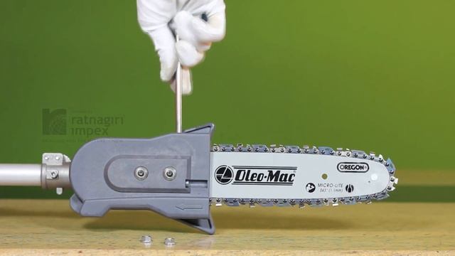 Oleomac Pole Pruner Maintenance of bar cover and seating смотреть онлайн