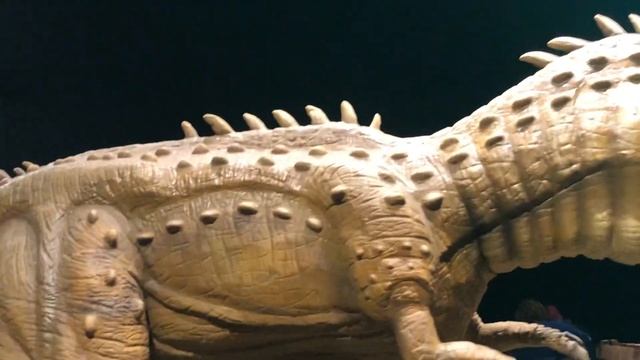 Albertosaurus Animatronic That Looks Like Mattel's Jurassic World Figure смотреть онлайн