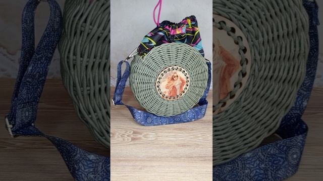 Сумочка круглая смотреть онлайн