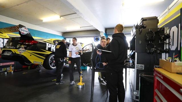 Our No 1. Mechanic Janelle & Sidchrome смотреть онлайн