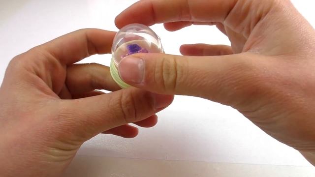 EOS sněhová koule DIY - sněhové těžítko z balzámu na rty EOS - Vánoce смотреть онлайн