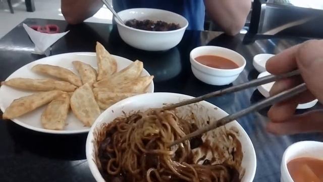 Корейская еда, очень вкусная смотреть онлайн