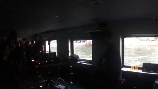 The Soft Moon - Circles, Live @ Safari Boat, Paris смотреть онлайн