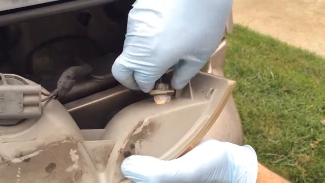 GMC Safari parking and running lamp replacement смотреть онлайн