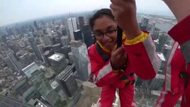 CN TOWER || #Edge walk #Indian #A.P #vizag #Young #Brave #Toronto #Canada @ Hasini @Canadachuttaalu смотреть онлайн