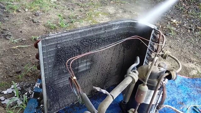 How to clean your own aircon (Panasonic window type) смотреть онлайн