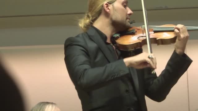 David Garrett - J.Brahms: Violin Concerto in D major, Op.77, fragm. 2 - Moscow 02.03.2015 смотреть онлайн