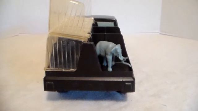 Nylint Safari wagon смотреть онлайн