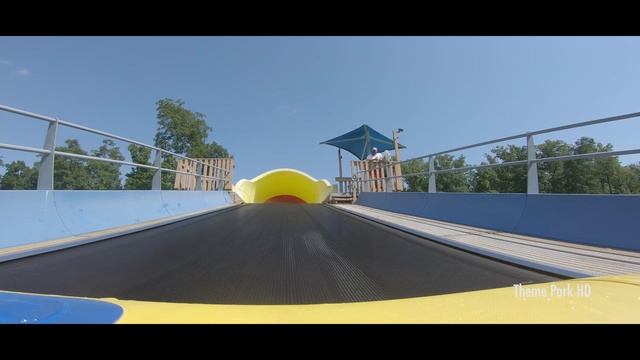 Mammoth Water Coaster POV at Holiday World Splashin Safari смотреть онлайн