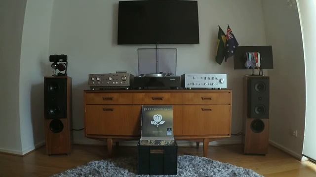DENON DP-59L | LUXMAN L-560 | KEF 104/2