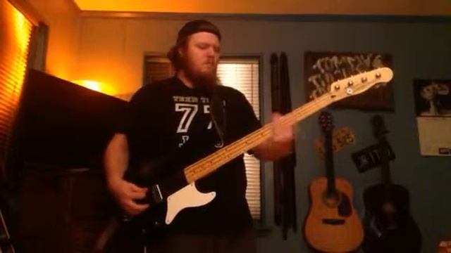 Alice In Chains-Man in the Box Bass Cover смотреть онлайн