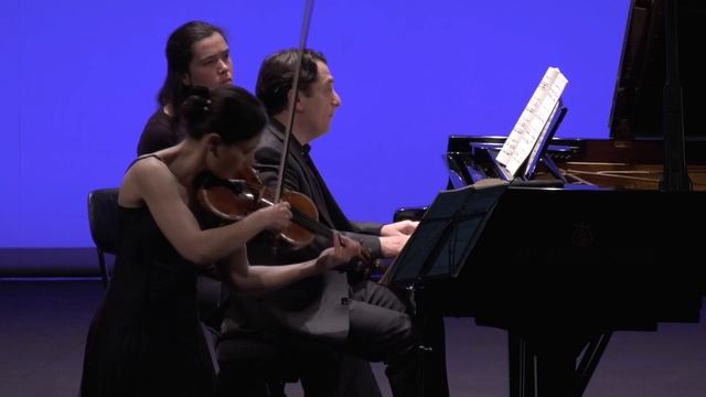Nuit du piano 5 - Fanny Clamagirand (violon) & Igor Tchetuev (piano) - (Partie 4) - Opéra de Toulon смотреть онлайн