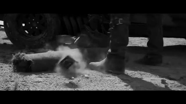 Mad Max Intro (Re-scored and Chrome Edition) смотреть онлайн