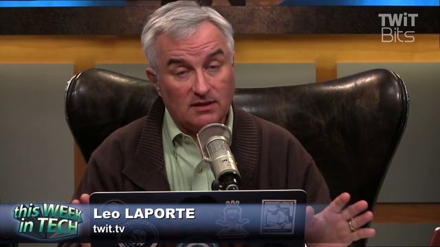 Newspaper Publishers Take on the Brave Fight смотреть онлайн