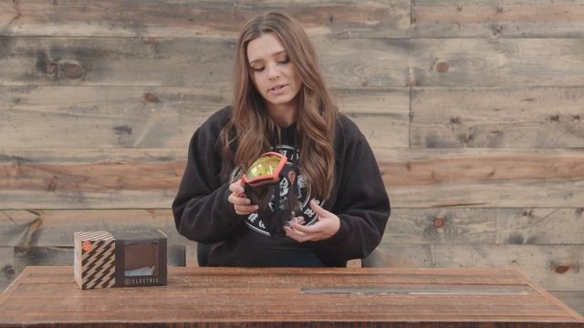 2018 Electric EG2 Goggles - Review - TheHouse.com смотреть онлайн