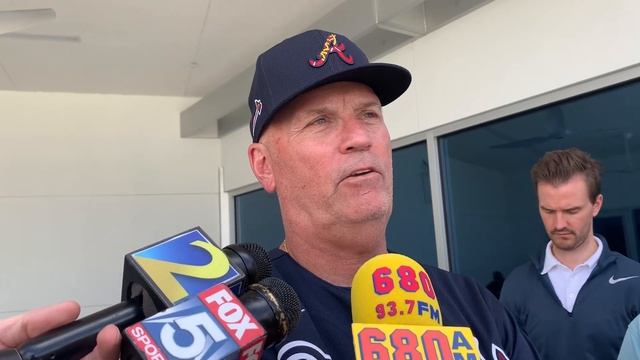 Brian Snitker on the Braves first pitchers and catchers workout of 2020 смотреть онлайн