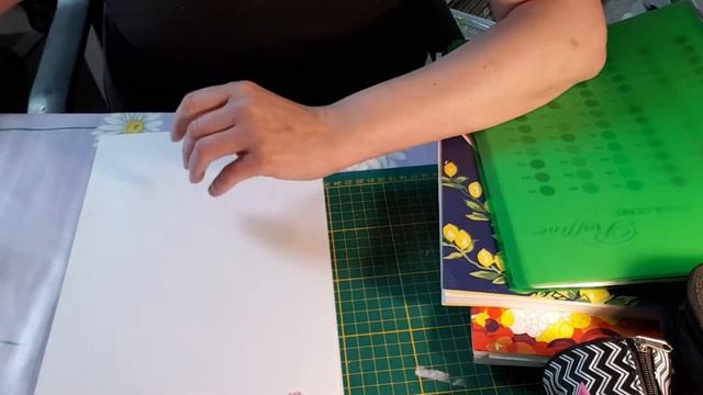 Mon matériel de coloriage: mes feutres et livres de colo смотреть онлайн