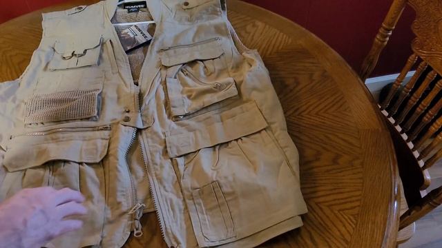 My Mew EDC vest смотреть онлайн