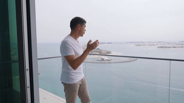 КВАРТИРА НА BEACHFRONT В ДУБАЙ смотреть онлайн