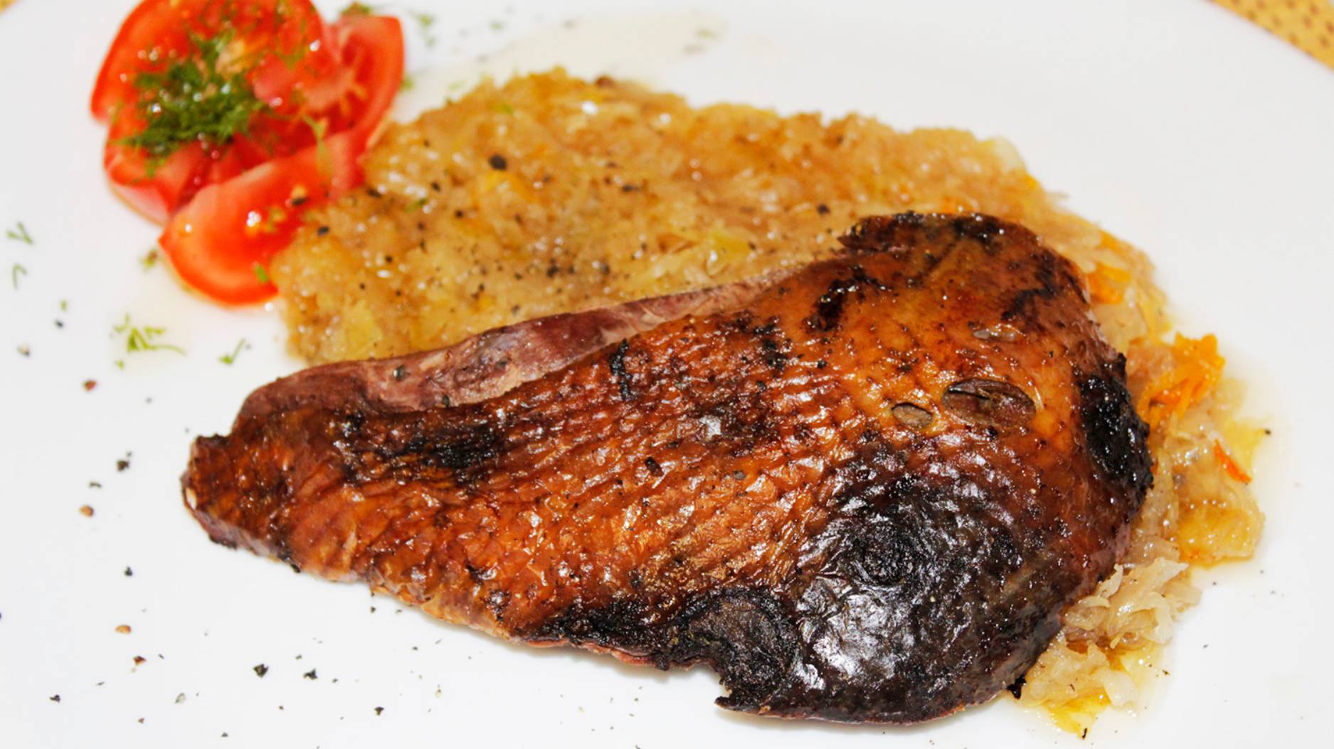 Дикий гусь запеченный на квашеной капусте в духовке смотреть онлайн