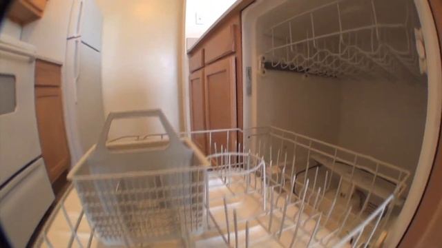 Rivers Edge on South Green: 1 Bedroom Apartment Tour смотреть онлайн