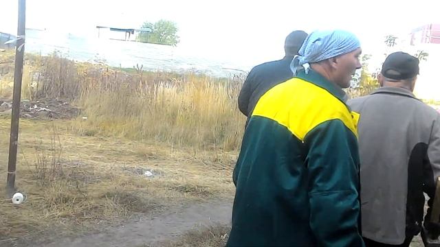 8 октября 2020 г. Жители выгоняют застройщиков, которые "просто здесь гуляют") смотреть онлайн