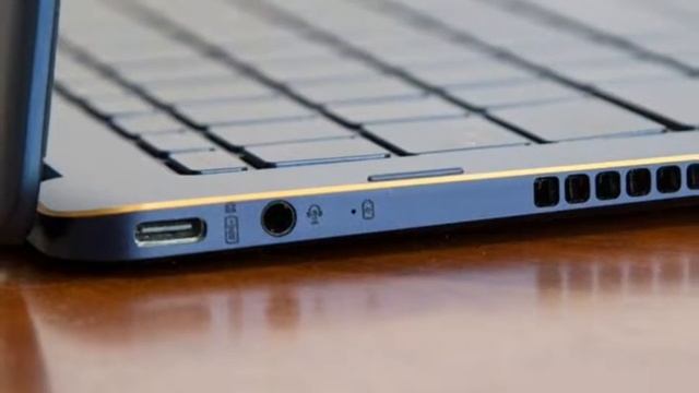 The Asus ZenBook Flip UX370 Launched in India : Price and Specification смотреть онлайн