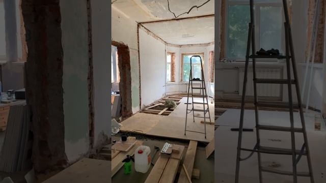 Ремонт в сталинке. Результат за месяц #демонтаж #ремонт #квартира #сталинка #интерьер #ремонткварти смотреть онлайн