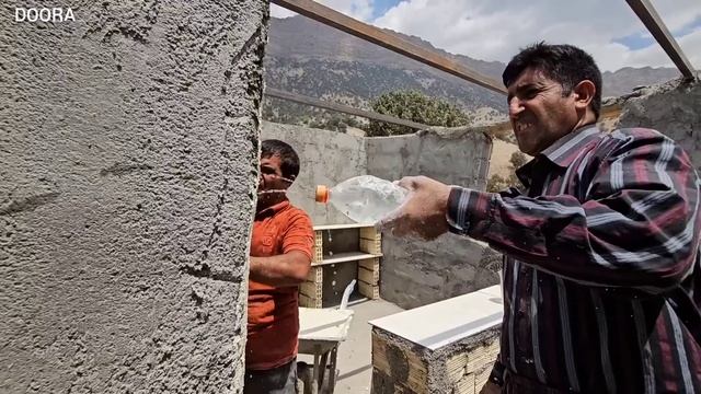 Busy day: guests in Doora to cooperate in construction of Fariba's house смотреть онлайн