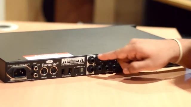 Focusrite Saffire Pro 40 смотреть онлайн