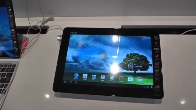 ASUS Memo Pad Smart Hands On смотреть онлайн