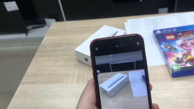 iPhone XR 128gb Red смотреть онлайн