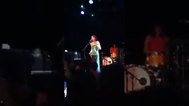Fiona Apple смотреть онлайн