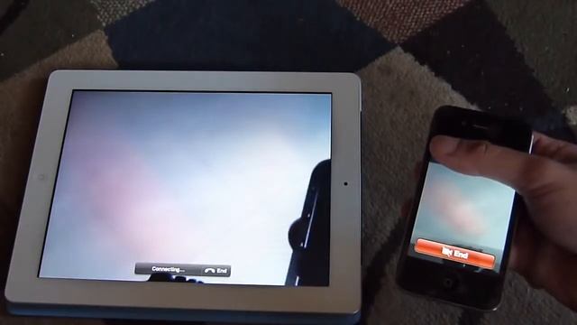 Apple iPad 2 FaceTime Demonstration смотреть онлайн