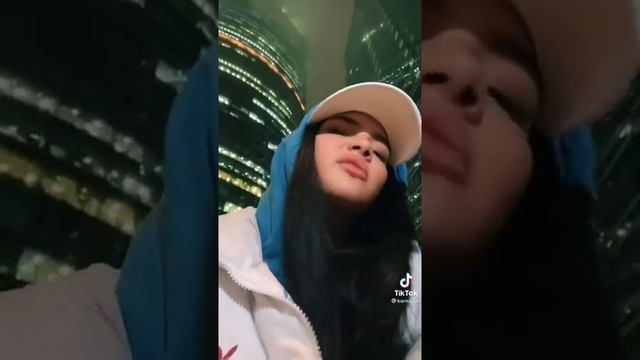 Валя Карнавал МОСКОУ СИТИ смотреть онлайн