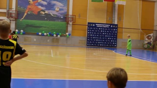 СШОР-12(1) - Вымпел п. Высокий 1 тайм (1) смотреть онлайн