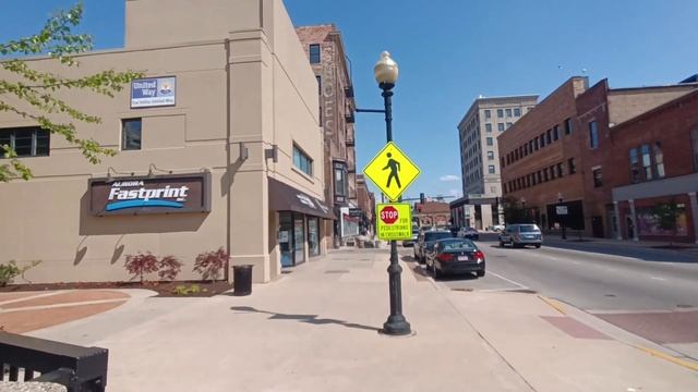 DOWNTOWN VIDEO!!!!! Aurora IL
