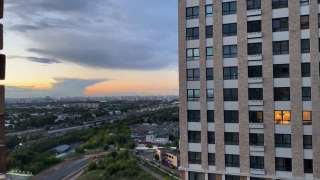 Новоселье у подруги смотреть онлайн