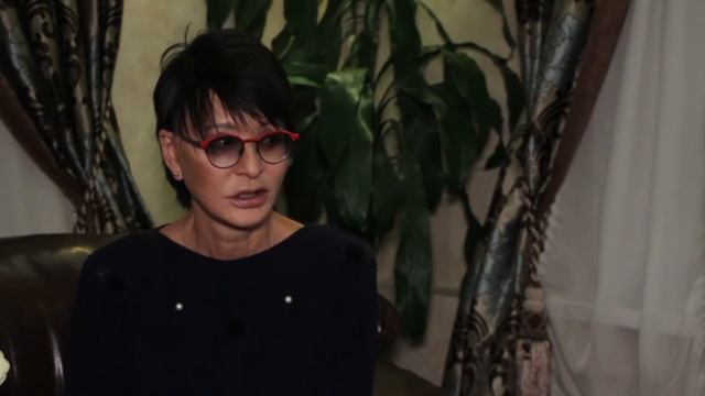 Интервью с Ириной Хакамадой. Эмоциональный капитал личности. Анна Оголь смотреть онлайн