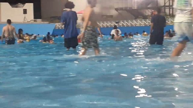 CYAN WATER PARK POOL DANCING #JEDDAH смотреть онлайн