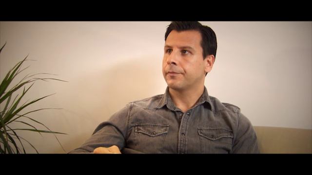 WW2 4.1 Grammar - Where S My Phone  (Part 1)