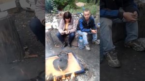 Как отдыхают бомжи