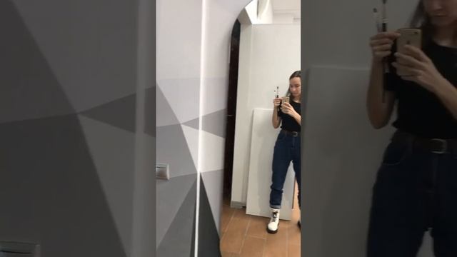 Роспись стен в автосалоне Лексус 🩶 #граффити #art #painting смотреть онлайн