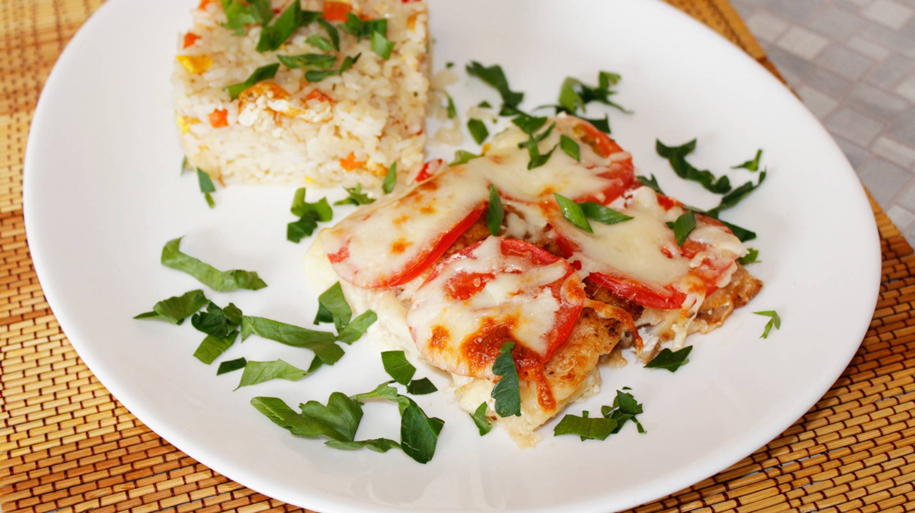 Муксун запечённый под сыром в духовке смотреть онлайн