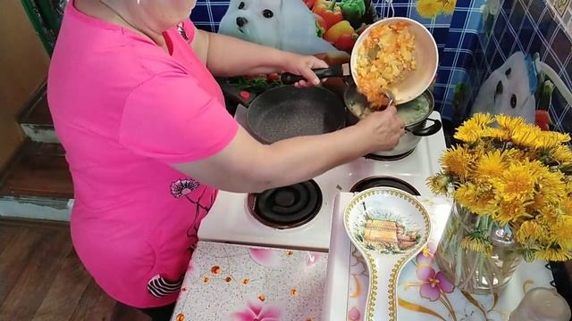 10 Мая // Летний день // Печеночные оладья и зеленый супчик /// смотреть онлайн